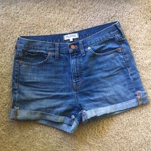 Madewell Denim High Rise Shorts size 28